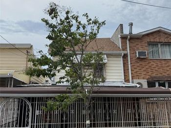 796 Lincoln Avenue