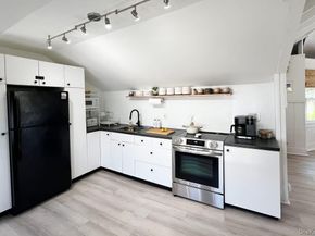 4 Seneca Street, Ocean Beach NY 11770