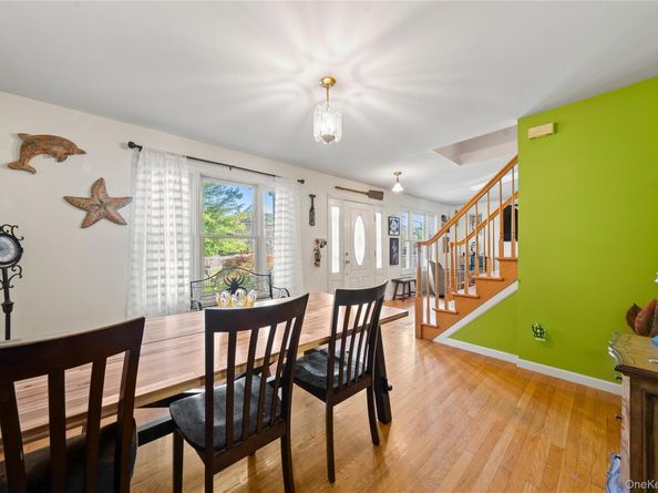 108 S Hillside Avenue, Nesconset NY 11767