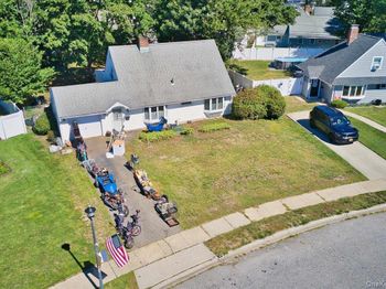 34 Ripple Lane