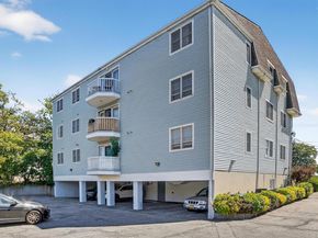 37 Harbor Lane 2A, New Rochelle NY 10805