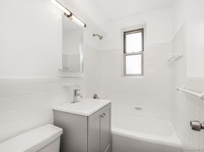 2104 Holland Avenue 4D, Bronx NY 10462