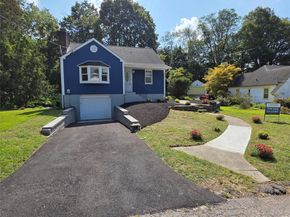 809 Oakwood Drive, Peekskill NY 10566
