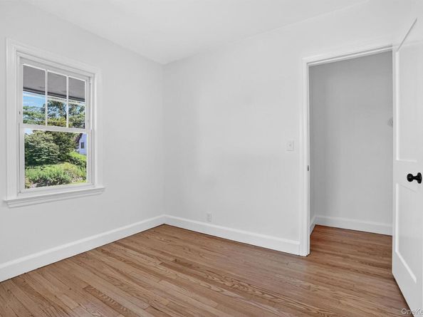 809 Oakwood Drive, Peekskill NY 10566