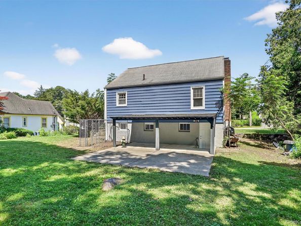 809 Oakwood Drive, Peekskill NY 10566