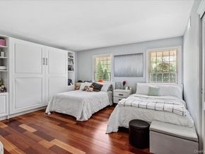 15 Oak Lane, Hampton Bays NY 11946