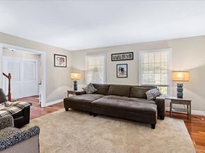 15 Oak Lane, Hampton Bays NY 11946