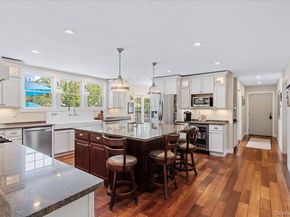 15 Oak Lane, Hampton Bays NY 11946