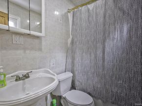 34 Bobwhite Lane, Hicksville NY 11801