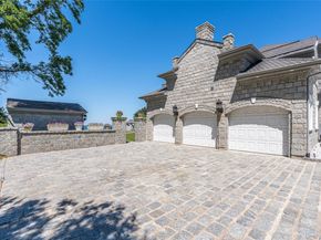 3875 Hallock Lane, Mattituck NY 11952