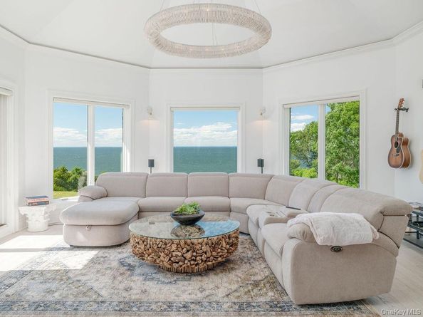 3875 Hallock Lane, Mattituck NY 11952