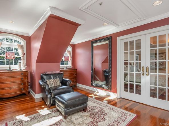 266 E Shore Drive, Massapequa NY 11758