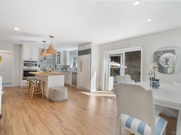 2421 Noyac Road, Sag Harbor NY 11963