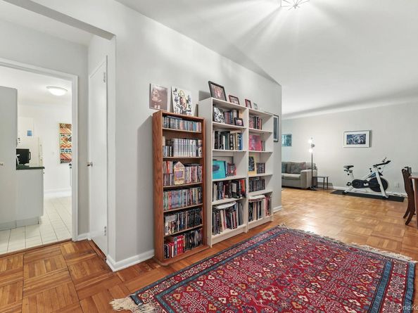 1299 Palmer Avenue 328, Larchmont NY 10538