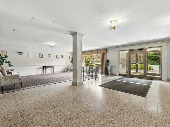 1299 Palmer Avenue 328, Larchmont NY 10538