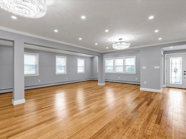 2 Canandaigua Avenue, West Hempstead NY 11552