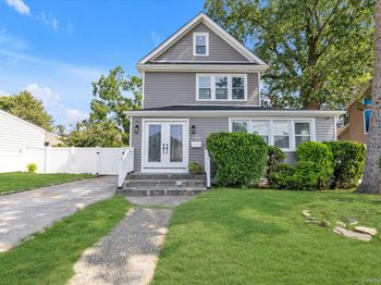 2 Canandaigua Avenue