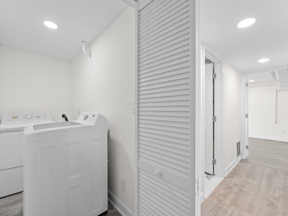 109 Remington Avenue, Selden NY 11784