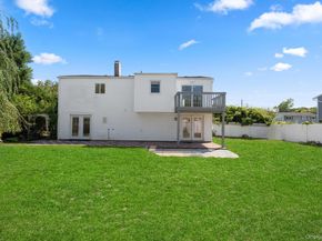109 Remington Avenue, Selden NY 11784