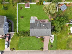 109 Remington Avenue, Selden NY 11784