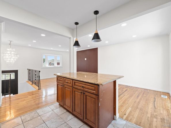 109 Remington Avenue, Selden NY 11784