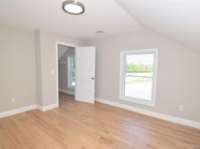 7600 Main Road, East Marion NY 11939