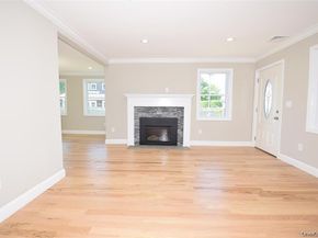 7600 Main Road, East Marion NY 11939