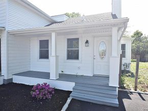 7600 Main Road, East Marion NY 11939