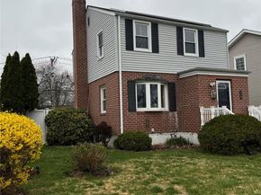 36 Amethyst Street, Elmont NY 11003