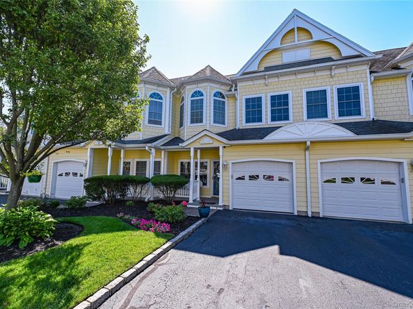 403 Tracy Lane, Patchogue NY 11772