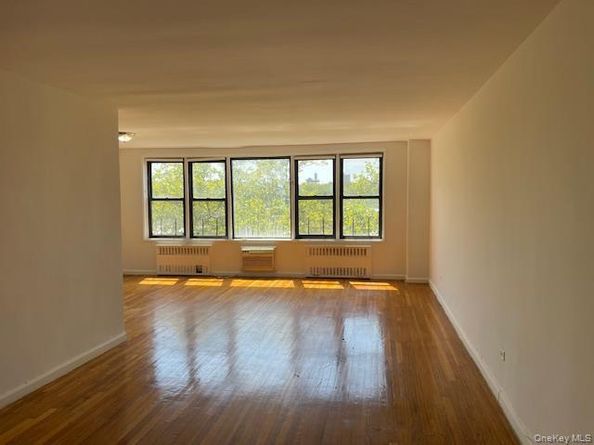 108-49 63rd Avenue 4B, Forest Hills NY 11375