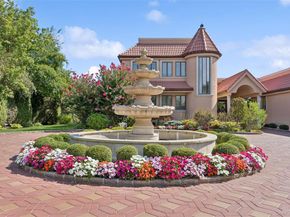 30 Heron Drive, Hewlett Bay Park NY 11557