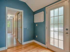 4 Skunk Hollow Road, Huntington NY 11743