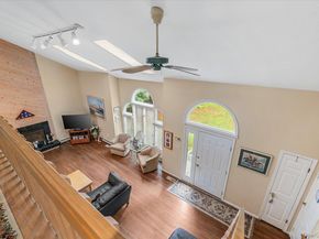 10 Sandalwood Court, Hampton Bays NY 11946