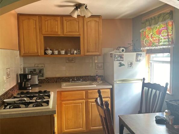 28 Maspeth Avenue, Brooklyn NY 11211