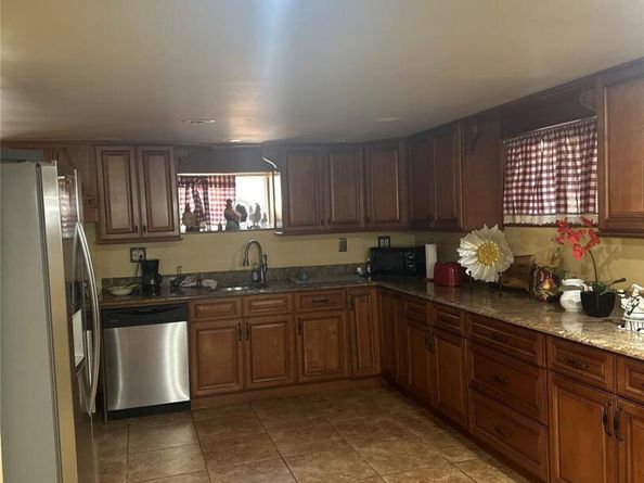 28 Maspeth Avenue, Brooklyn NY 11211