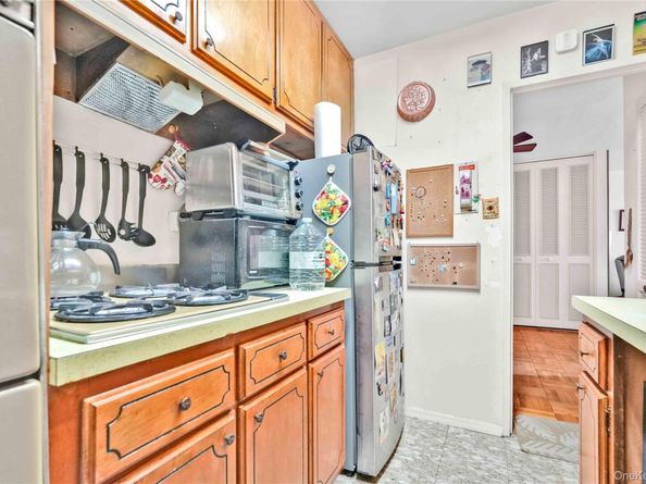 66-36 Yellowstone Boulevard 10A, Forest Hills NY 11375