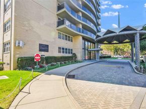 66-36 Yellowstone Boulevard 10A, Forest Hills NY 11375