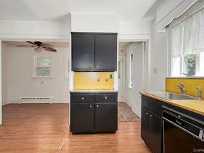 232 Chatterton Parkway, White Plains NY 10606