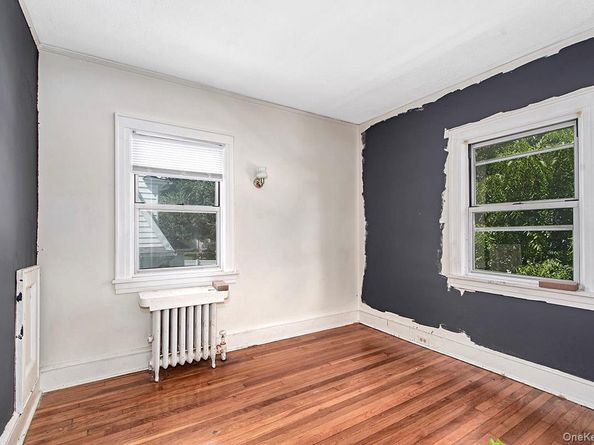 232 Chatterton Parkway, White Plains NY 10606