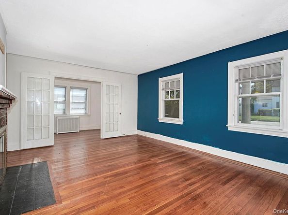 232 Chatterton Parkway, White Plains NY 10606