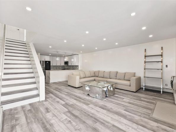 2716 Schurz Avenue B3, Bronx NY 10465