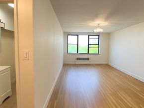 7626 113th Street 5D, Forest Hills NY 11375