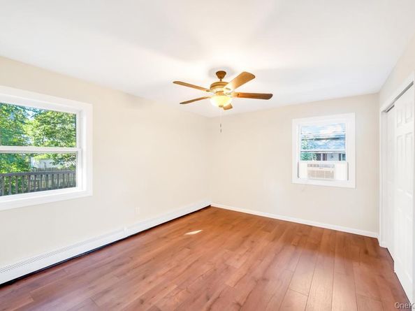 28 Beacon Street, Shirley NY 11967