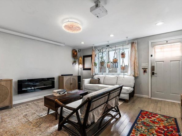 163D Edgwater D, Bronx NY 10465