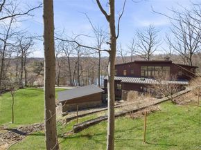 2 Lakeridge Drive, Armonk NY 10504