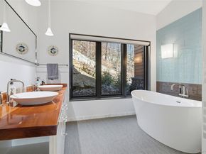 2 Lakeridge Drive, Armonk NY 10504