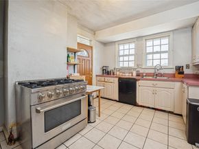 7 The Court, New Rochelle NY 10801