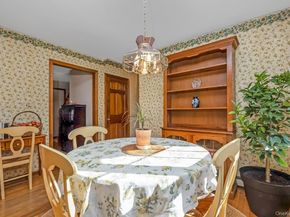 43 Farm Road N, Wading River NY 11792