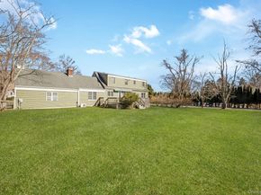 43 Farm Road N, Wading River NY 11792